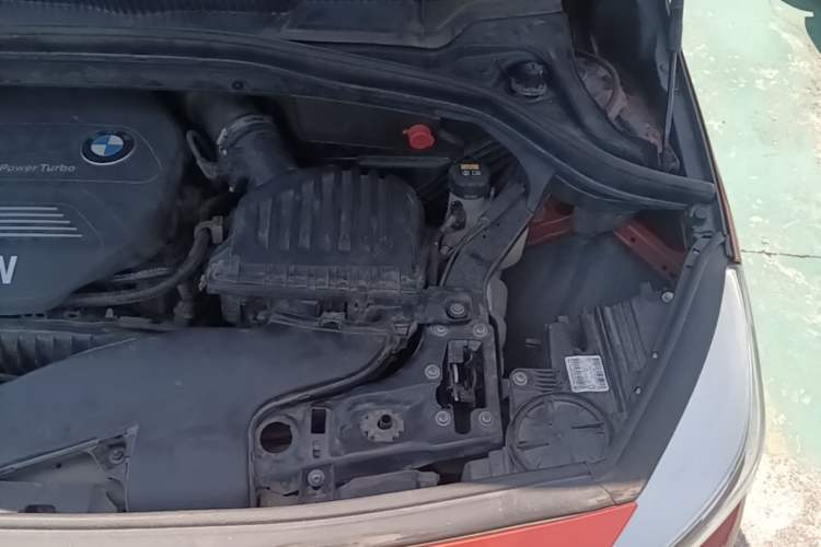 Used BMW 2 Series Active Tourer 2016 218i Fashion Model Engine Bay Left