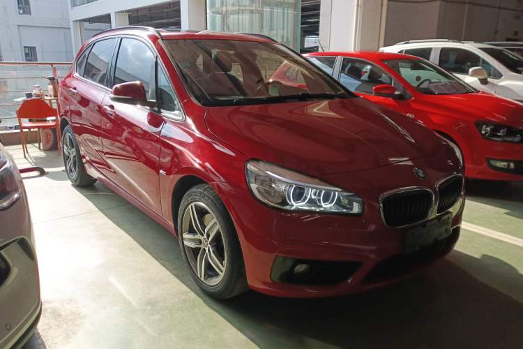 Used BMW 2 Series Active Tourer 2016 218i Sports Design Package Exterior 2