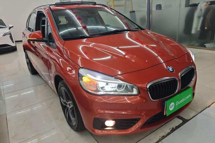 Used BMW 2 Series Active Tourer 2016 218i Sports Design Package Front Right 45 Deg