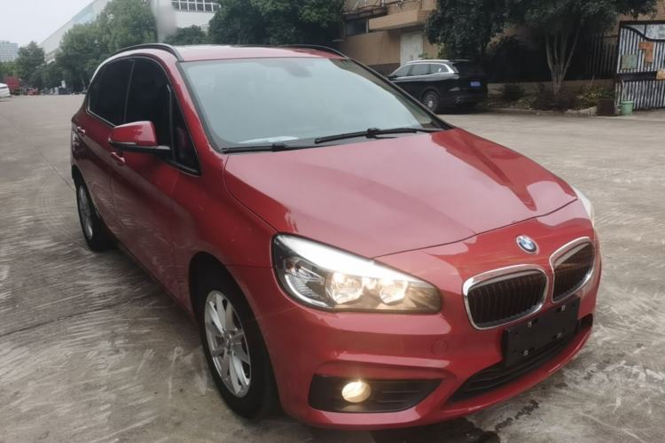 Used BMW 2 Series Active Tourer 2016 218i Fashion Model Front Right 45 Deg