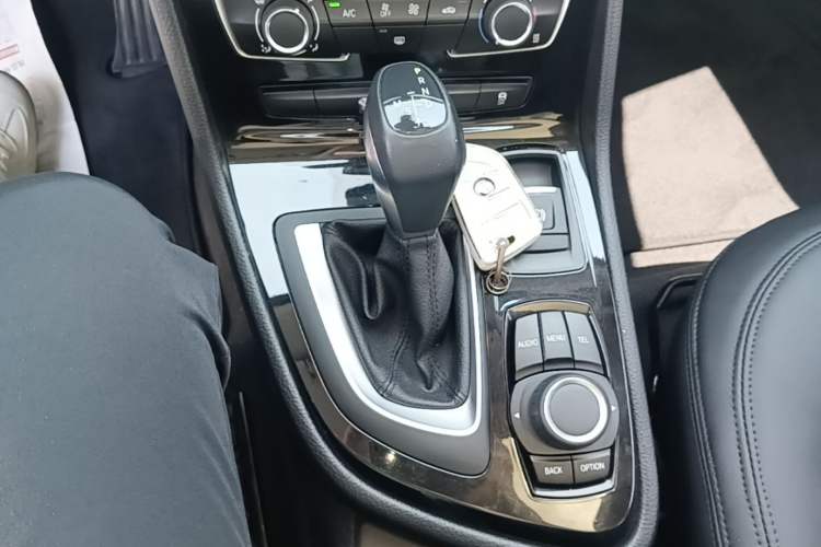 Used BMW 2 Series Active Tourer 2016 218i Fashion Model Gear Lever