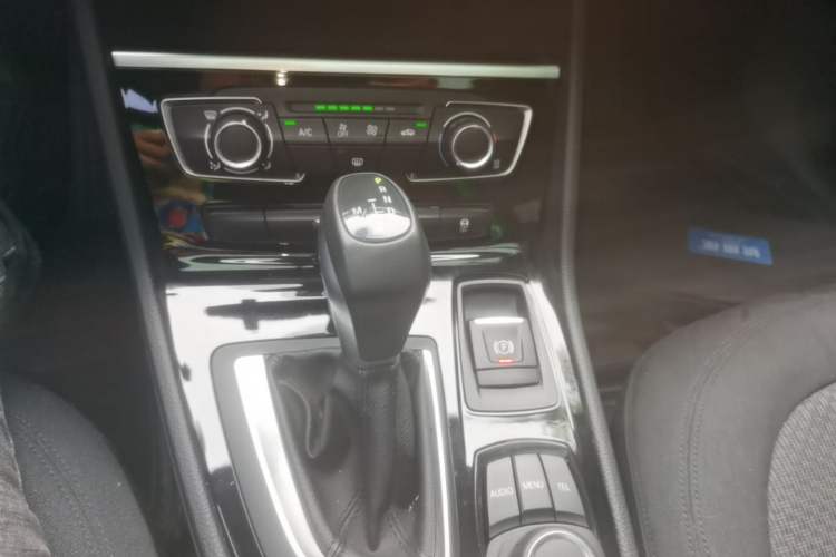 Used BMW 2 Series Active Tourer 2016 218i Fashion Model Gear Lever