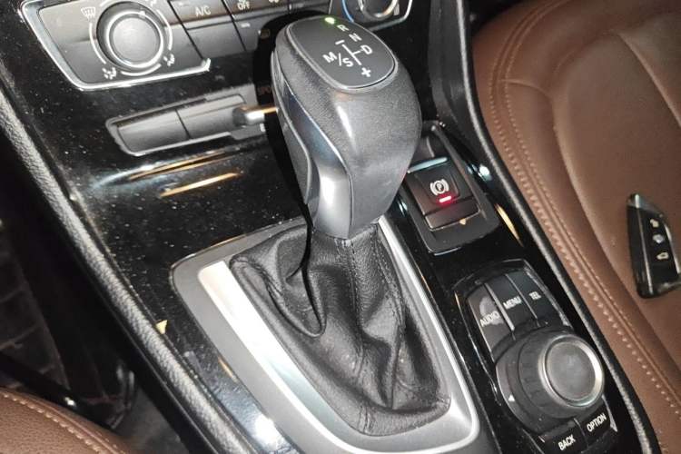Used BMW 2 Series Active Tourer 2016 218i Fashion Model Gear Lever