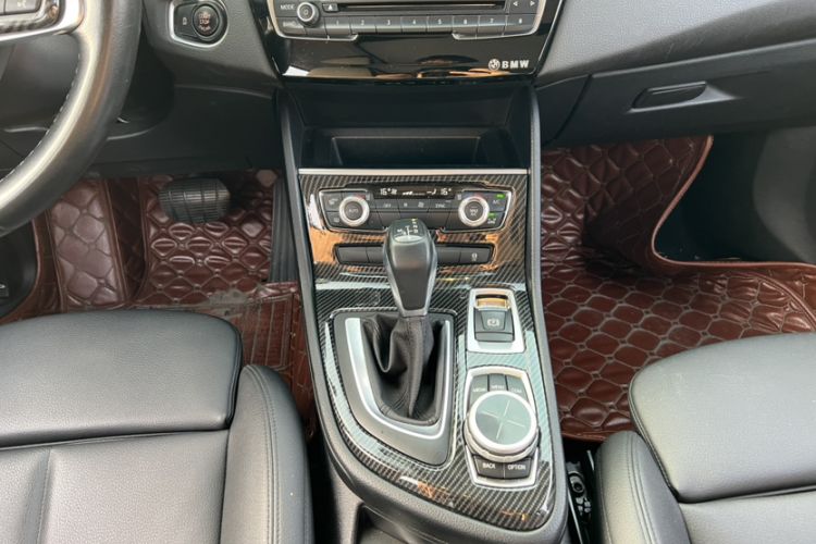 Used BMW 2 Series Active Tourer 2016 220i Luxury Edition Gear Lever