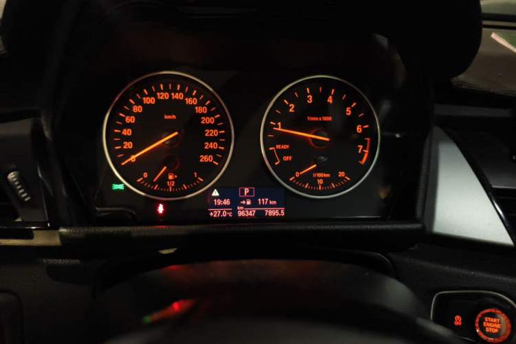 Used BMW 2 Series Active Tourer 2016 220i Luxury Edition Instrument Cluster