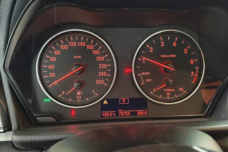 Used BMW 2 Series Active Tourer 2016 218i Fashion Model Instrument Cluster