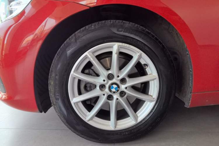 Used BMW 2 Series Active Tourer 2016 218i Fashion Model Left Front Wheel Hub