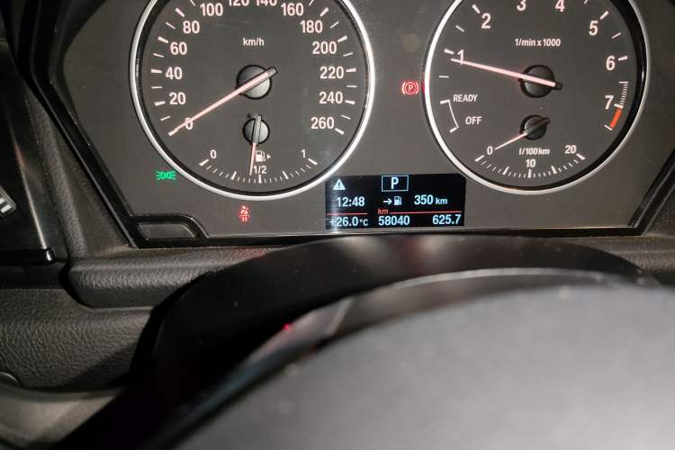 Used BMW 2 Series Active Tourer 2016 218i Leading Model Odometer Close Up
