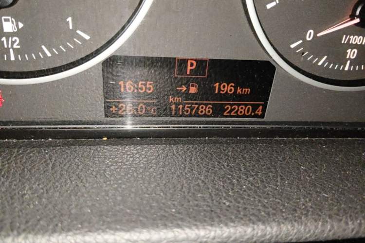 Used BMW 2 Series Active Tourer 2016 218i Leading Model Odometer Close Up