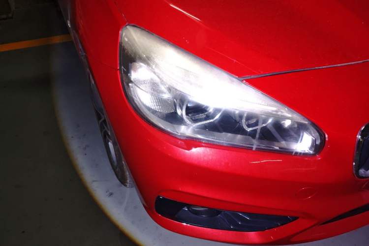 Used BMW 2 Series Active Tourer 2016 218i Sports Design Package Right Front Headlight