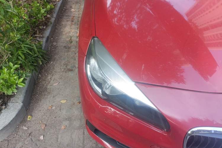 Used BMW 2 Series Active Tourer 2016 218i Fashion Model Right Front Headlight