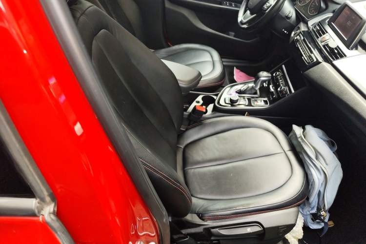 Used BMW 2 Series Active Tourer 2016 218i Fashion Model Right Front Seat