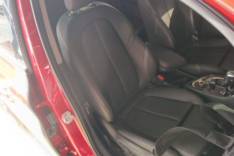 Used BMW 2 Series Active Tourer 2016 218i Sports Design Package Right Front Seat