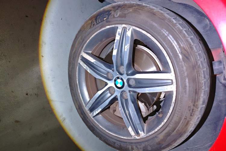 Used BMW 2 Series Active Tourer 2016 218i Sports Design Package Right Front Wheel Hub