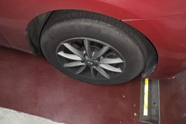 Used BMW 2 Series Active Tourer 2016 218i Fashion Model Right Front Wheel Hub