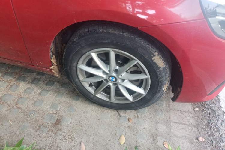 Used BMW 2 Series Active Tourer 2016 218i Fashion Model Right Front Wheel Hub