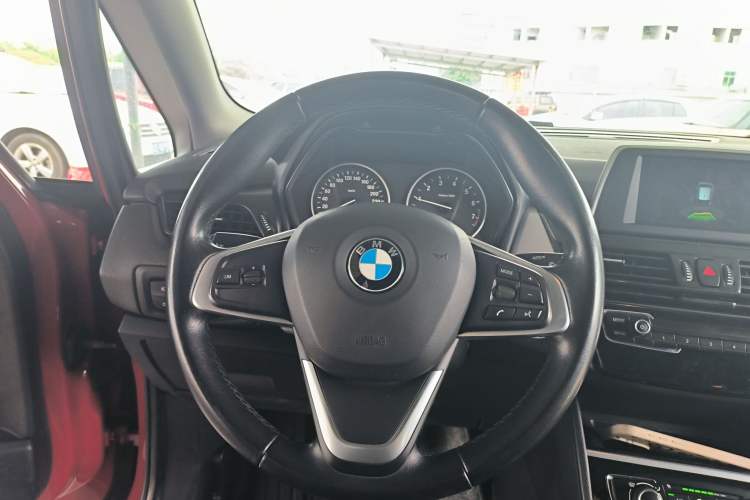 Used BMW 2 Series Active Tourer 2016 218i Fashion Model Steering Wheel