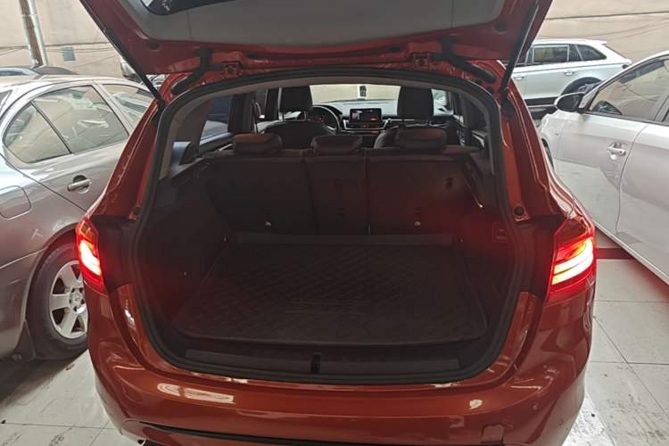 Used BMW 2 Series Active Tourer 2016 218i Sports Design Package Trunk