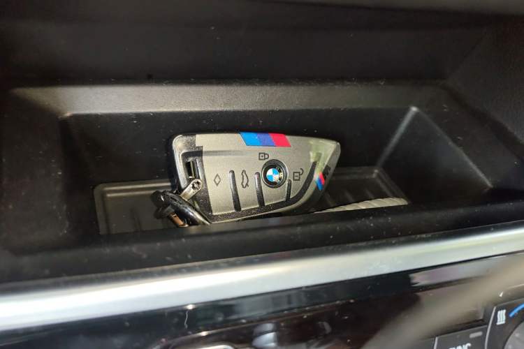Used BMW 2 Series Active Tourer 2016 220i Luxury Edition Vehicle Key