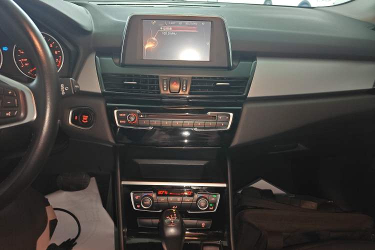 Used BMW 2 Series Active Tourer 2016 218i Leading Model Audio And AC Panel