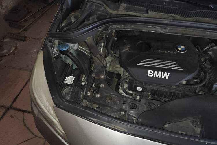 Used BMW 2 Series Active Tourer 2016 218i Sports Design Package Engine Bay Right