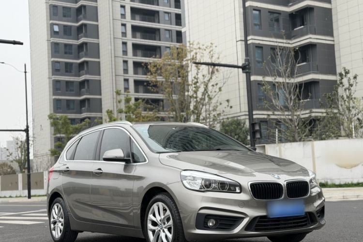 Used BMW 2 Series Active Tourer 2016 220i Luxury Edition Exterior 2