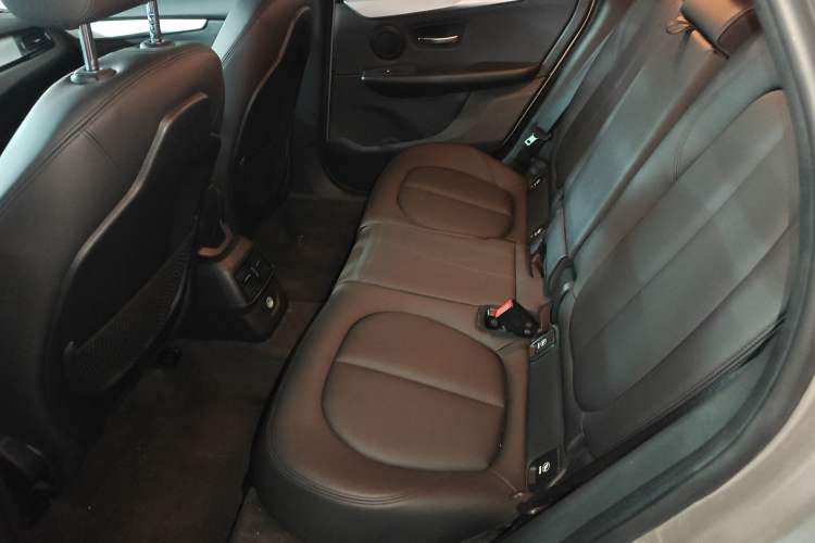 Used BMW 2 Series Active Tourer 2016 218i Leading Model Interior 4