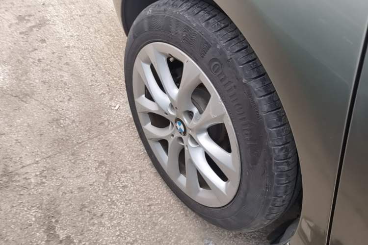 Used BMW 2 Series Active Tourer 2016 220i Luxury Edition Right Rear Wheel Hub