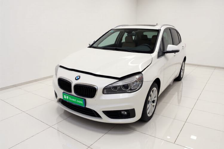 Used BMW 2 Series Active Tourer 2016 220i Luxury Edition Guazi used car, China used car export, Used car for sale, Used BMW cars, Cheapest cars for sale