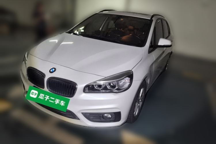 Used BMW 2 Series Active Tourer 2016 218i Leading Model Guazi used car, China used car export, Used car for sale, Used BMW cars, Cheapest cars for sale