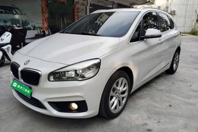 Ojetý BMW 2 Series Active Tourer 2016 220i Luxury Edition