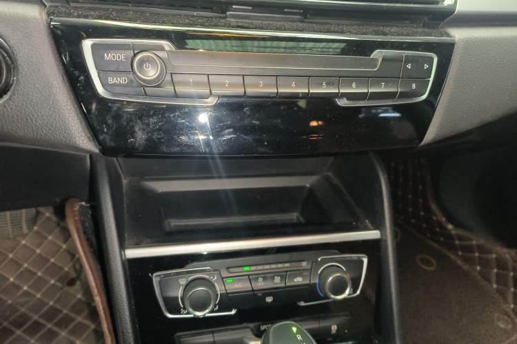 Used BMW 2 Series Active Tourer 2016 218i Fashion Model Audio And AC Panel