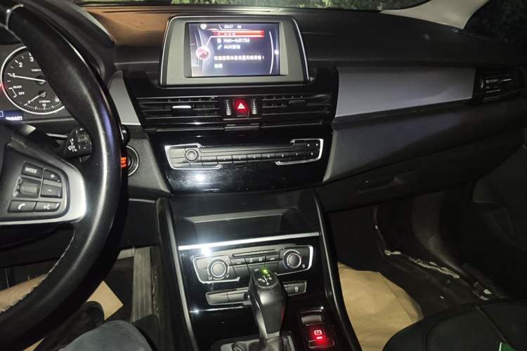 Used BMW 2 Series Active Tourer 2016 218i Fashion Model Audio And AC Panel
