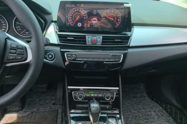 Used BMW 2 Series Active Tourer 2016 218i Fashion Model Audio And AC Panel