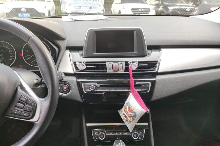 Used BMW 2 Series Active Tourer 2016 218i Leading Model Audio And AC Panel