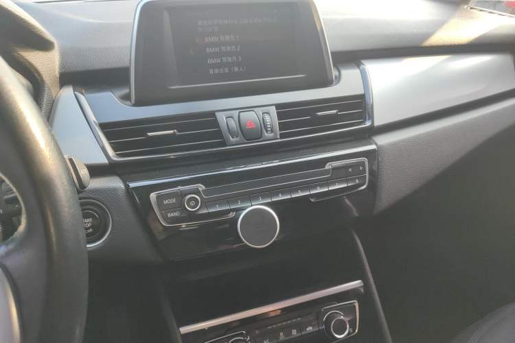 Used BMW 2 Series Active Tourer 2016 218i Fashion Model Audio And AC Panel