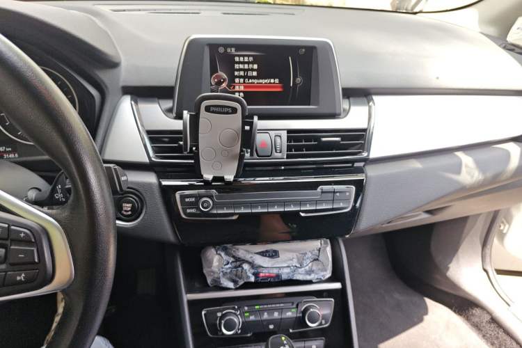 Used BMW 2 Series Active Tourer 2016 218i Fashion Model Audio And AC Panel
