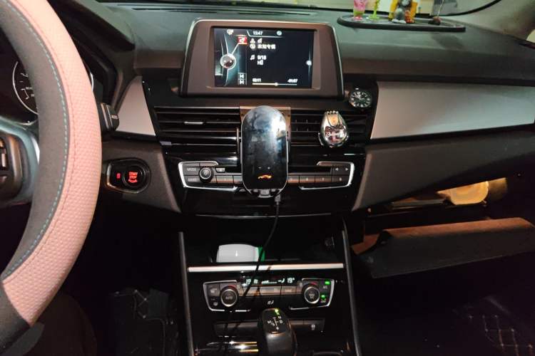 Used BMW 2 Series Active Tourer 2016 218i Leading Model Audio And AC Panel