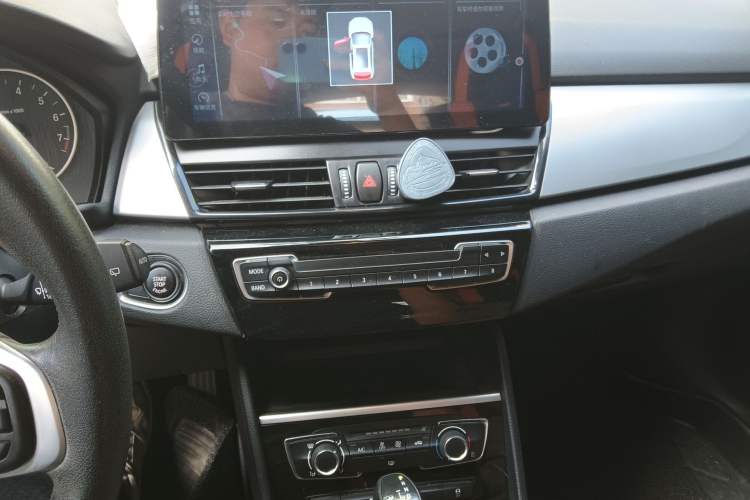 Used BMW 2 Series Active Tourer 2016 218i Fashion Model Audio And AC Panel