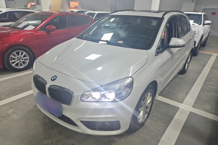 Used BMW 2 Series Active Tourer 2016 218i Fashion Model Guazi used car, China used car export, Used car for sale, Used BMW cars, Cheapest cars for sale