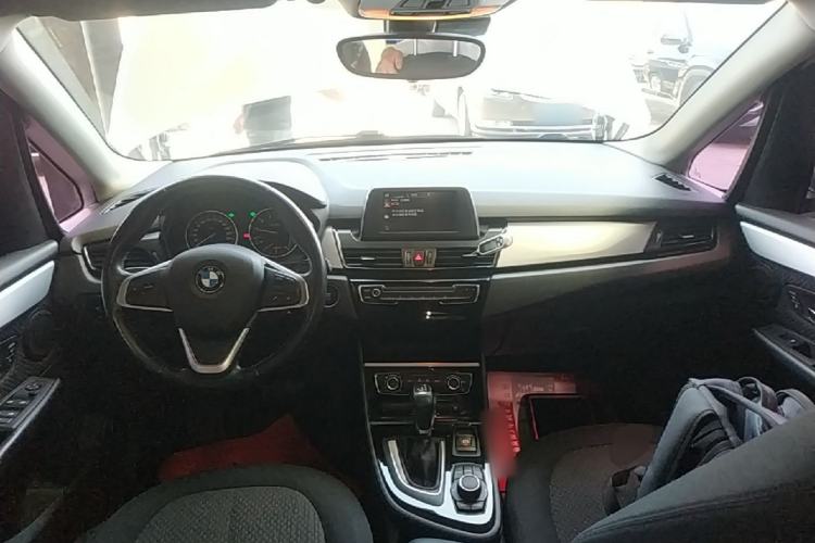 Used BMW 2 Series Active Tourer 2016 218i Fashion Model Center Console