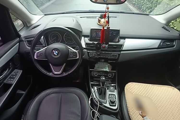 Used BMW 2 Series Active Tourer 2016 218i Fashion Model Center Console