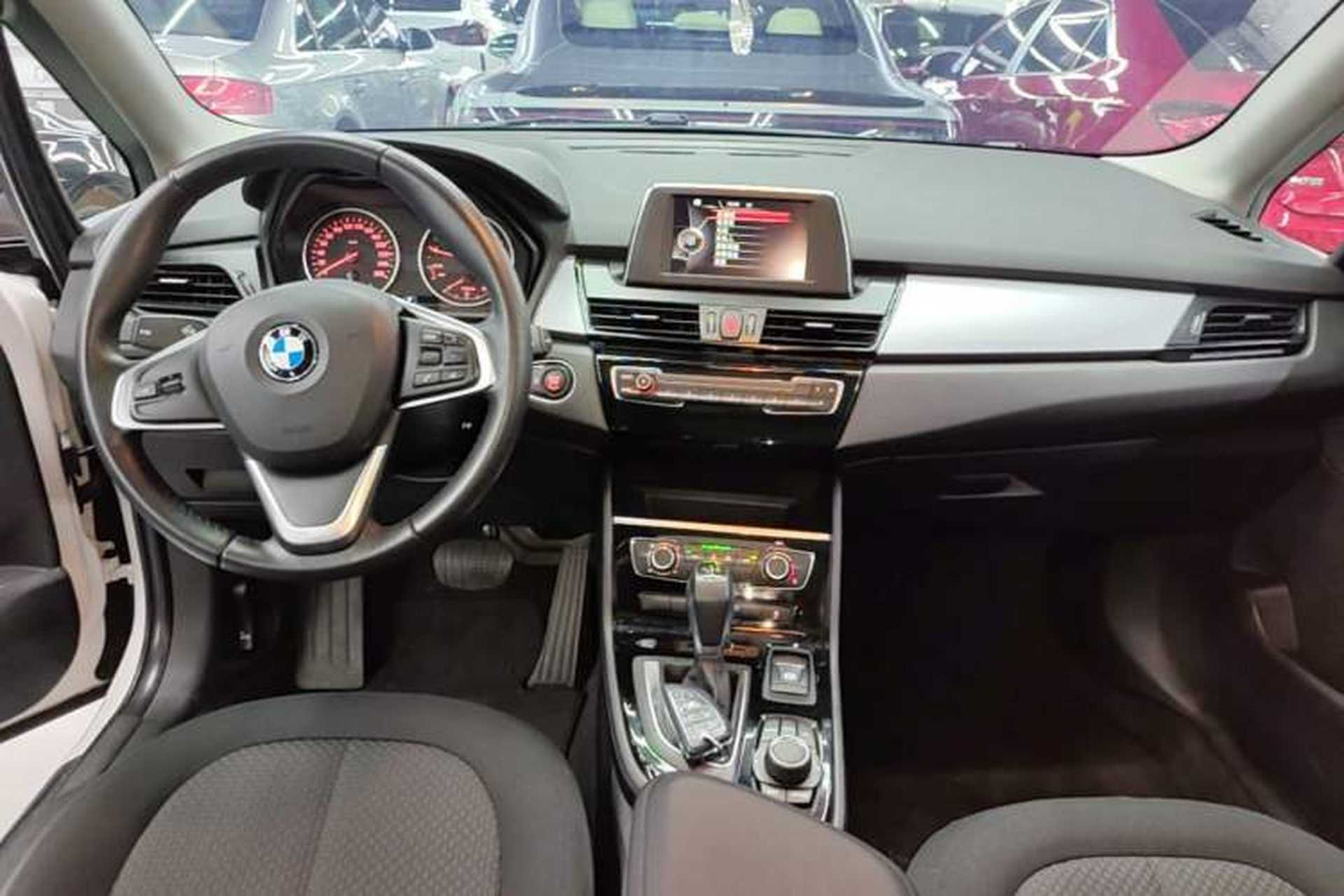 Used BMW 2 Series Active Tourer 2016 218i Fashion Model Center Console