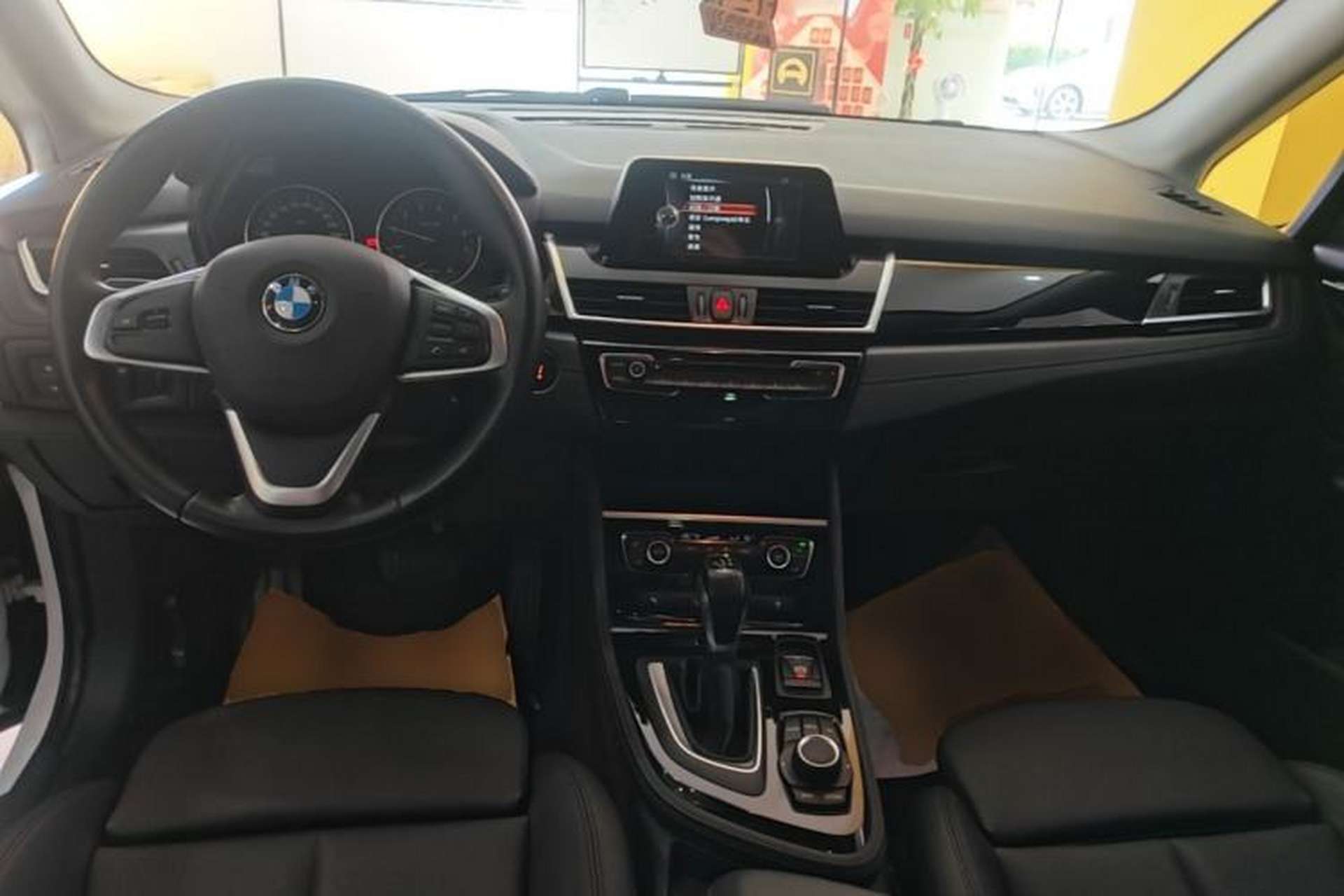 Used BMW 2 Series Active Tourer 2016 218i Sports Design Package Center Console