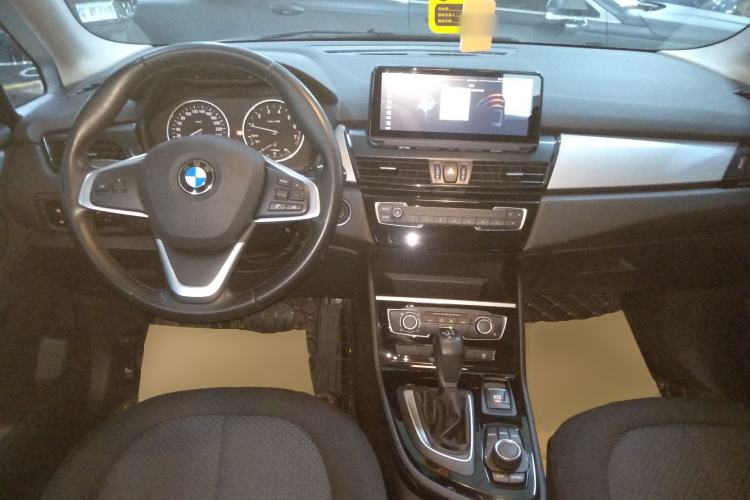 Used BMW 2 Series Active Tourer 2016 218i Fashion Model Center Console