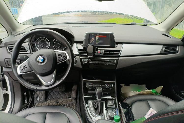 Used BMW 2 Series Active Tourer 2016 218i Leading Model Center Console