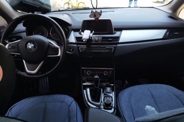 Used BMW 2 Series Active Tourer 2016 218i Fashion Model Center Console