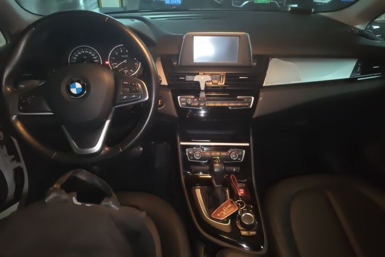 Used BMW 2 Series Active Tourer 2016 218i Leading Model Center Console