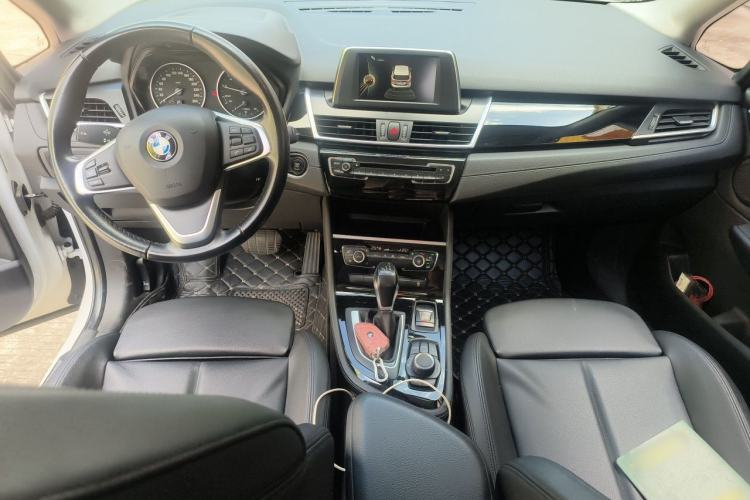 Used BMW 2 Series Active Tourer 2016 218i Sports Design Package Center Console