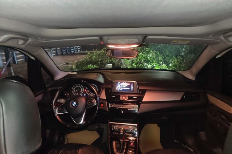 Used BMW 2 Series Active Tourer 2016 218i Fashion Model Center Console